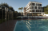 Das luxuriöse Hotel Principe bietet einen vom großzügigen Hotelgarten umgebenen Pool. 